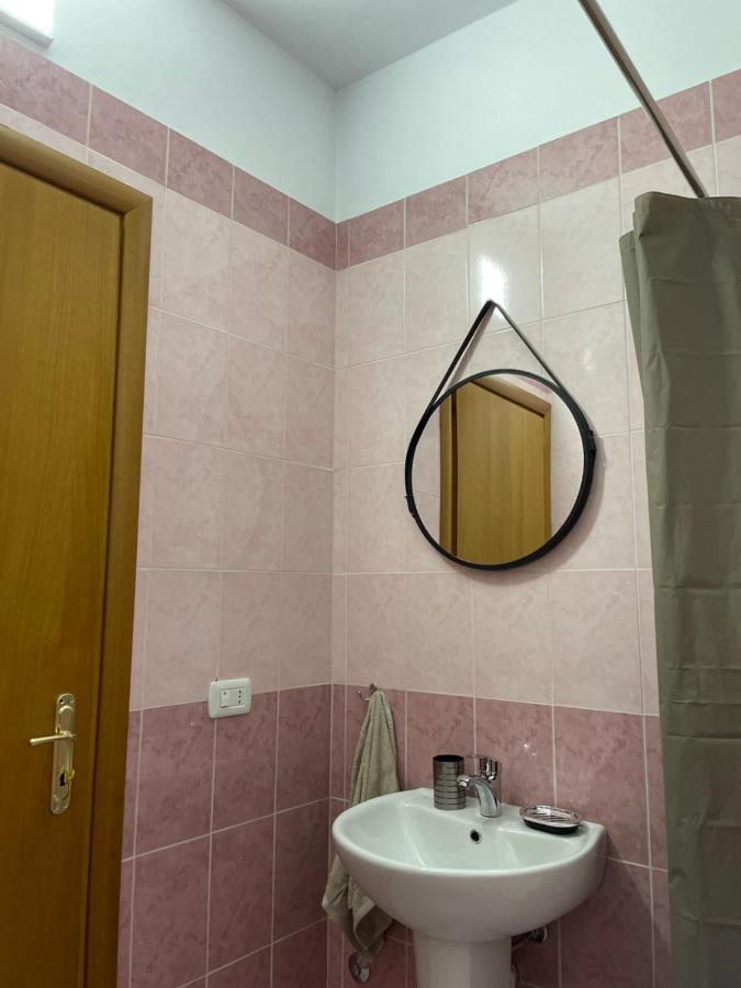 The Sunset Apartment Vlorë Exterior foto